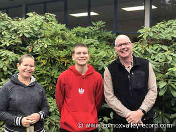 Money raised, heads shaved at Highland Terry Fox Run - Comox Valley Record