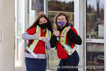 Old-fashioned service and future success go hand in hand at Comox gas station - Comox Valley Record