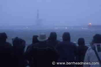 Crowds cheer as 650ft power station chimney brought down - Barrhead News