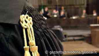 Castelnuovo. Violento litigio per fare le pulizie al salumificio - La Gazzetta di Modena