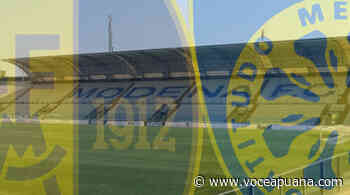 Modena 2-0 Carrarese: vincono i canarini nonostante l'inferiorità numerica - La Voce Apuana - La Voce Apuana