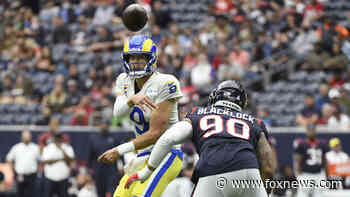 Stafford has 3 TD passes as Rams roll past Texans 38-22