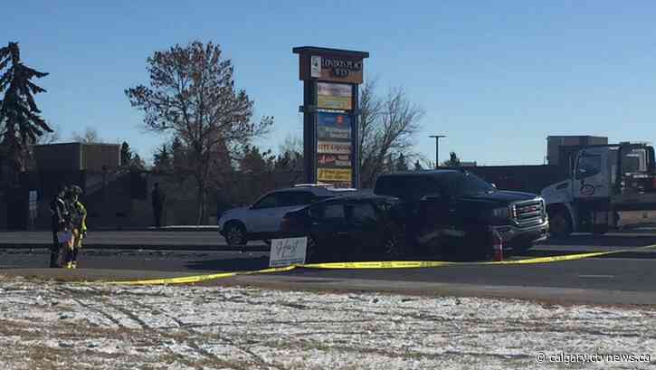 Young girl and male youth sent to hospital following southwest Calgary crash