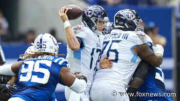 Titans force late turnovers, come away with OT win over Colts