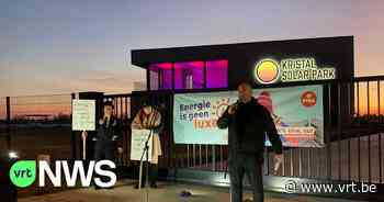 PVDA-Limburg voert actie aan Kristalpark in Lommel tegen de hoge energiefactuur voor gezinnen - VRT NWS