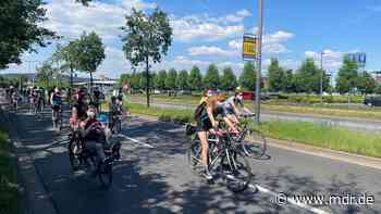 Oberverwaltungsgericht stoppt Fahrradkorso auf A4 bei Dresden | MDR.DE - MDR