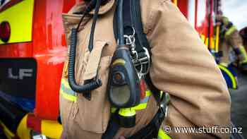 Nelson scrub fire 'appears deliberately lit', police notified - Stuff.co.nz