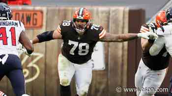 Browns RT Conklin (elbow) out 'multiple weeks'