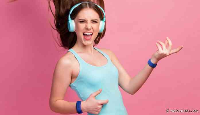 Music wearable Mictic raises $2.5M to get you shredding, scratching and strumming