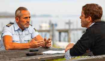 Gaienhofen: Von Stralsund auf die Höri: Wapo-Bodensee-Darsteller Tim Wilde über den Verdienst von Schauspielern, seine Liebe zum Bodensee und ein Bad im eiskalten Wasser - SÜDKURIER Online