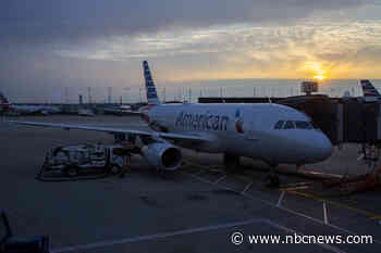 American Airlines cancels over 350 flights, bringing its total to 2,000 since Friday