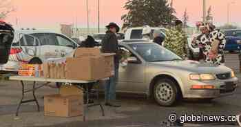 ‘Trunk-or-Treat’ event cruises into 3rd year at Lethbridge’s Exhibition Park - Global News