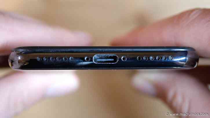 Student Mods an iPhone X to Add a Functional USB-C Port
