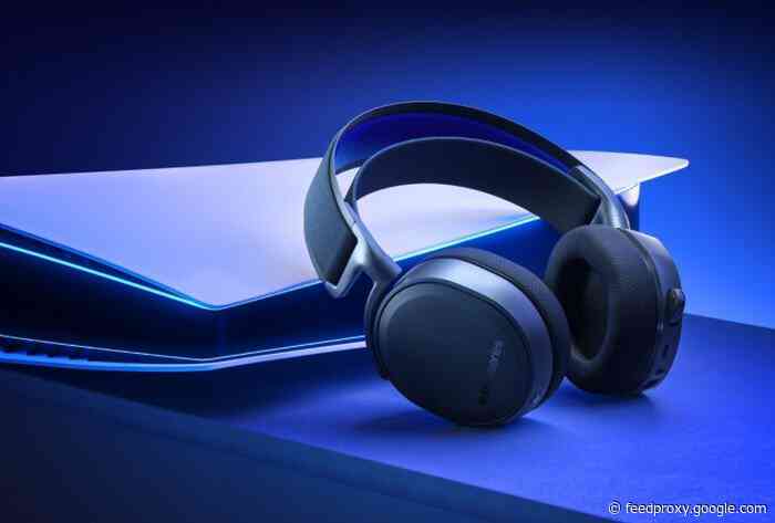 New SteelSeries Arctis 7 wireless gaming headsets $170