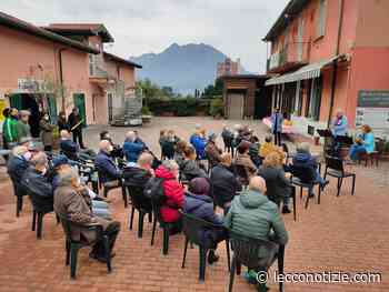 Lecco. Svelata la targa in ricordo di Fiorenzo Invernizzi, sindacalista della Cgil - Lecco Notizie