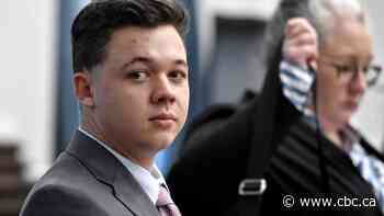 Opening statements begin in 'very political' Kyle Rittenhouse homicide trial