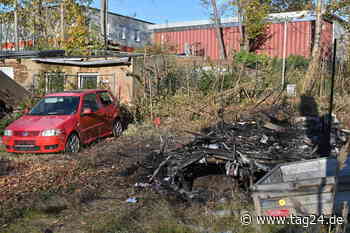 Brandstiftung! Wohnmobil in Chemnitz komplett abgefackelt - TAG24