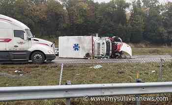 St. Clair Ambulance Personnel Recovering Following Rollover Accident - Mysullivannews