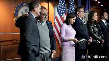 Hispanic Democrats at odds on immigration as deal nears