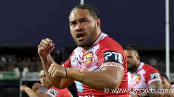 Konrad Hurrell: St Helens confirm signing of Tonga international from Leeds Rhinos - Sky Sports
