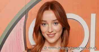 Phoebe Dynevor among 2021 Harper's Bazaar Women of the Year winners - Grimsby Live