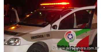 MADRUGADA EM IMBITUBA: bêbado, homem desrespeita medida protetiva, ameaça mulher em frente à casa dela, resiste à prisão e desacata PMs - Portal AHora