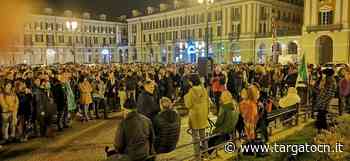 Cuneo: in piazza Foro Boario continua la protesta dei free vax-no green pass - TargatoCn.it