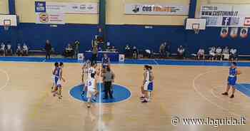 Cuneo per tre punti vince il derby piemontese di basket con Torino - La Guida - LaGuida.it