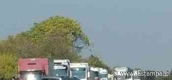 Scontro frontale sulla “Bovesana”: un automobilista ferito a Cuneo - La Stampa