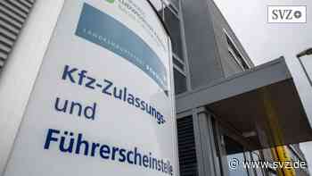 Schwerin und Ludwigslust-Parchim: Nach Hackerangriff: Kfz-Zulassungsstelle startet ab Montag im Notbetrieb | svz.de - svz – Schweriner Volkszeitung