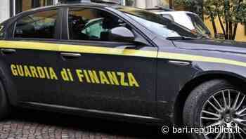 Bari, tra i mafiosi col reddito di cittadinanza c'è chi ha avuto 28mila euro. "Ecco come li abbiamo scoperti" - La Repubblica