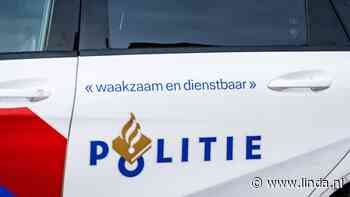 Politie en brandweer halen boze leerling (15) uit school in Schiedam: 'Het is verschrikkelijk' - LINDA.