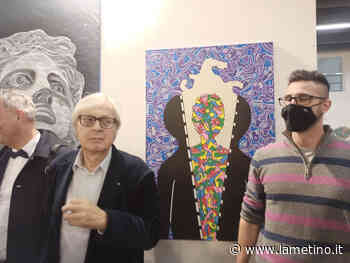 Lamezia, Gennaro Lanzo al 'Premio Vittorio Sgarbi' con l'opera 'Spogliarsi' - Il Lametino