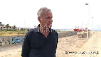 Lavori alla mantellata del vecchio Porto di Crotone - CrotoneOK.it