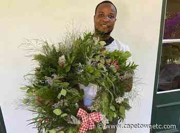 Local gardener Robert starts his own Christmas wreath business - CapeTown ETC