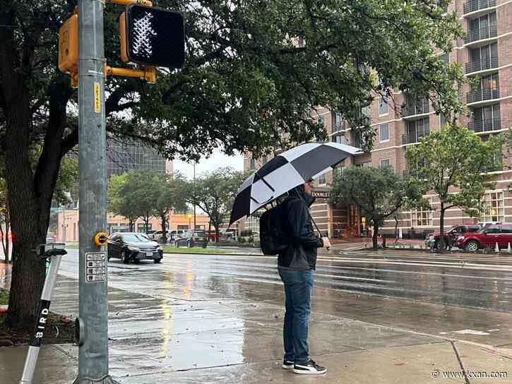 Live Blog: Scattered showers, cooler temperatures move into Central Texas