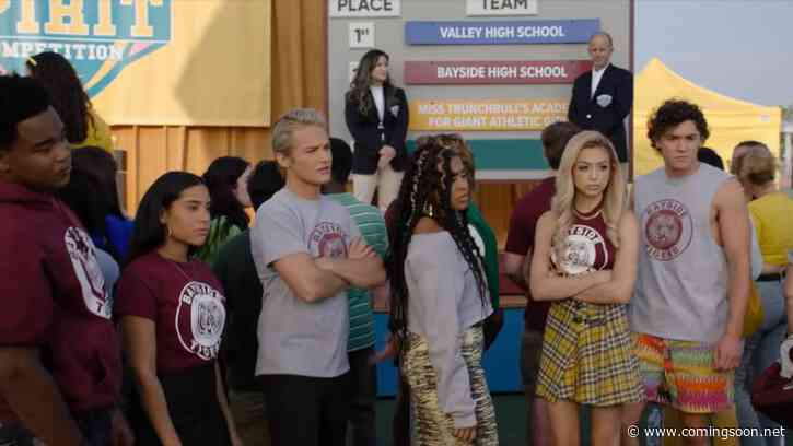Saved by the Bell Season 2 Trailer Revisits Valley High Rivalry