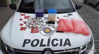 Em Lorena, policiais militares apreendem drogas que estavam sendo preparadas em matagal - AgoraVale