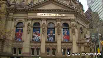 Former Blackhawks assistant Brad Aldrich's name no longer appears on Stanley Cup