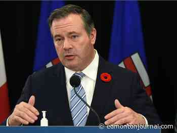Alberta expands eligibility for COVID-19 booster shots; Kenney denies blaming fourth wave blunders on Hinshaw