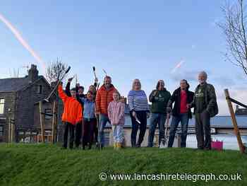 Colne Youth Action Group in mass bulb planting effort