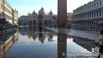 CRONACA METEO DIRETTA - Acqua alta a Venezia: Piazza San Marco, ore 8 - VIDEO - 3bmeteo