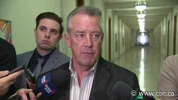 Sask. gov't says Saskatoon overstepped in aborted move to limit private gatherings - CBC.ca