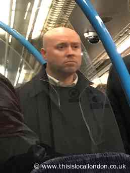 Passenger racially abused by man on train to Bromley South