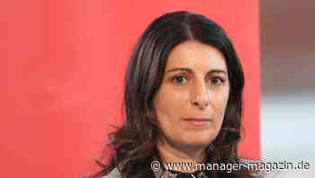 Volkswagen AG Mitarbeiterversammlung in Wolfsburg: Was Daniela Cavallo Herbert Diess vorwirft - Redeauszüge