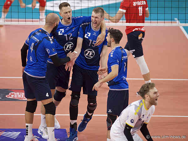 VfB Friedrichshafen empfängt Helios Grizzlys Giesen in ratiopharm arena - Freitickets für Beschäftigten aus Gesundheitssektor