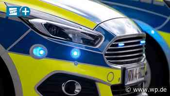 Netphen: Radler fährt in Auto, stürzt, begeht Unfallflucht - Westfalenpost