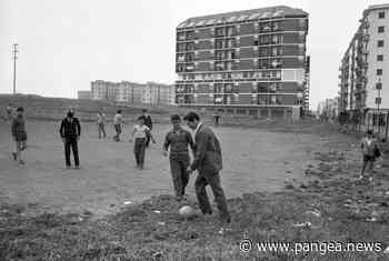 "Pasolini era un'ala scattante, Heidegger una mezzala sinistra di qualità". Il calcio, oppio poetico dei popoli - Pangea.news