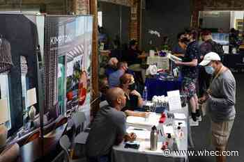 Unemployment claims drop to 269,000, another pandemic low
