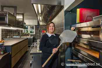 Verpleegster bakt voortaan pizza’s in het weekend: “Ik heb getest en getest, honderden varianten heb ik gemaakt”